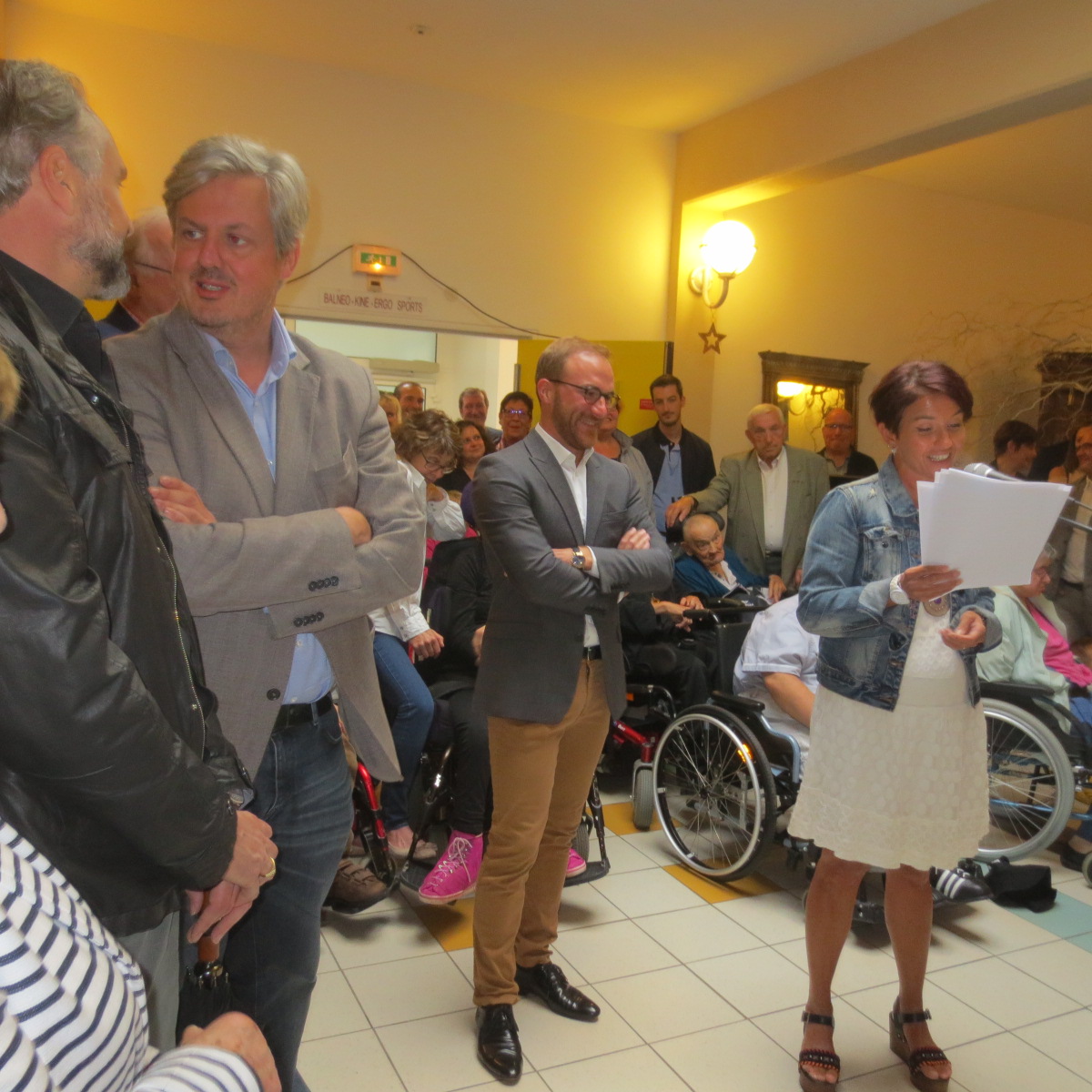 Allan Vinot, le nouveau directeur aux côtés d'Anne Fearn, présidente de l'AFB. Allan Vinot, le nouveau directeur aux côtés d'Anne Fearn, présidente de l'AFB.