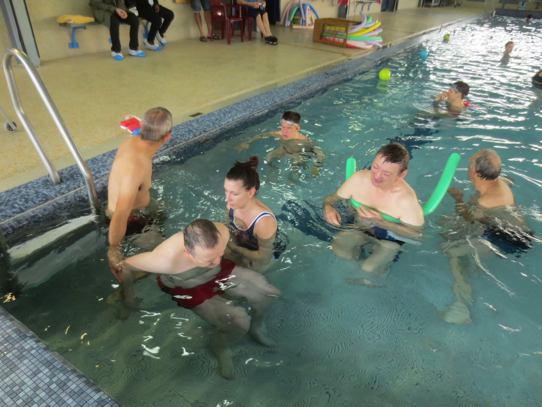 Tous dans le bain... Tous dans le bain...