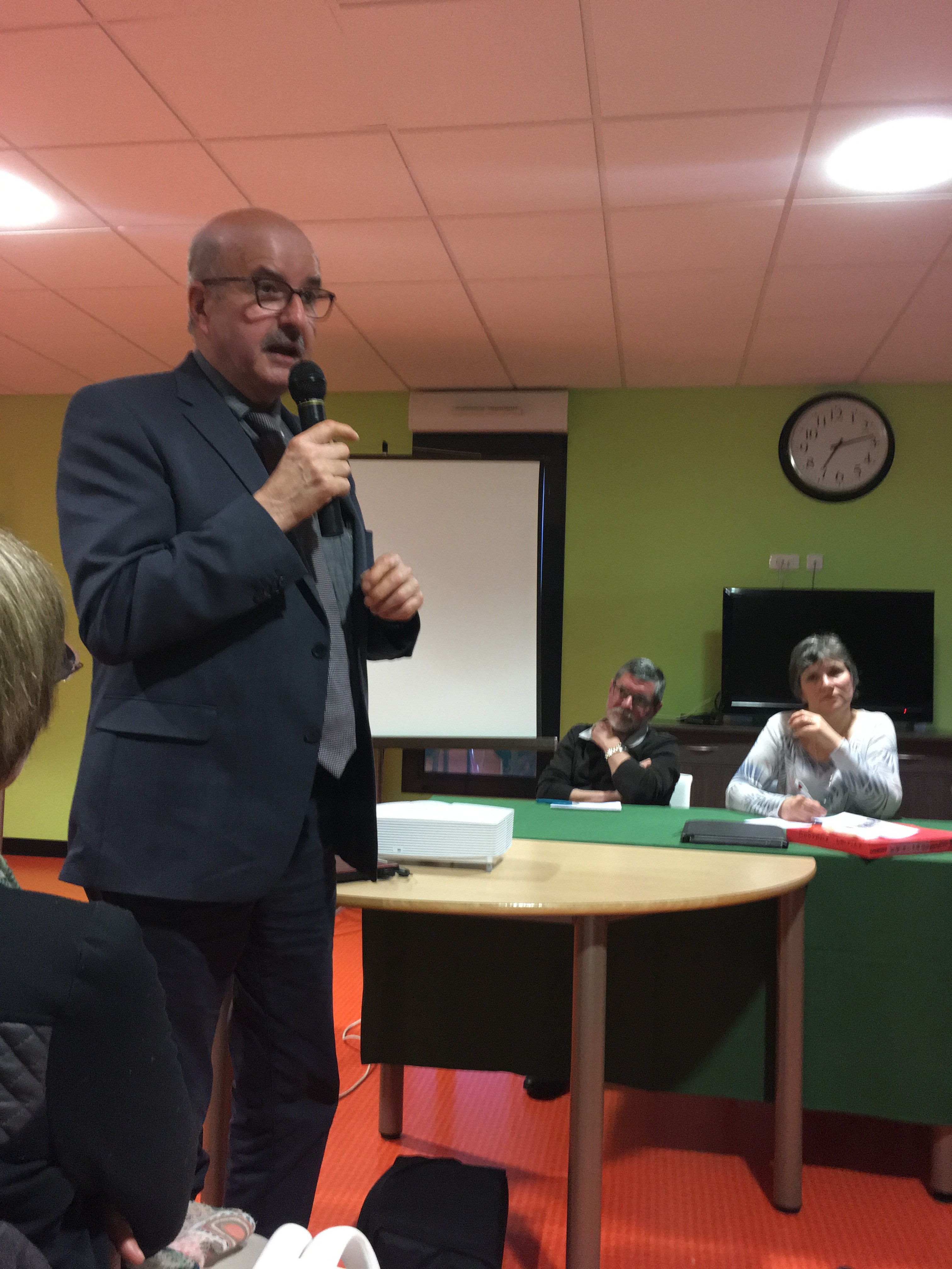 Gautier Brunner s'avoue touché par l'atmosphère de cette assemblée générale. Gautier Brunner s'avoue touché par l'atmosphère de cette assemblée générale.