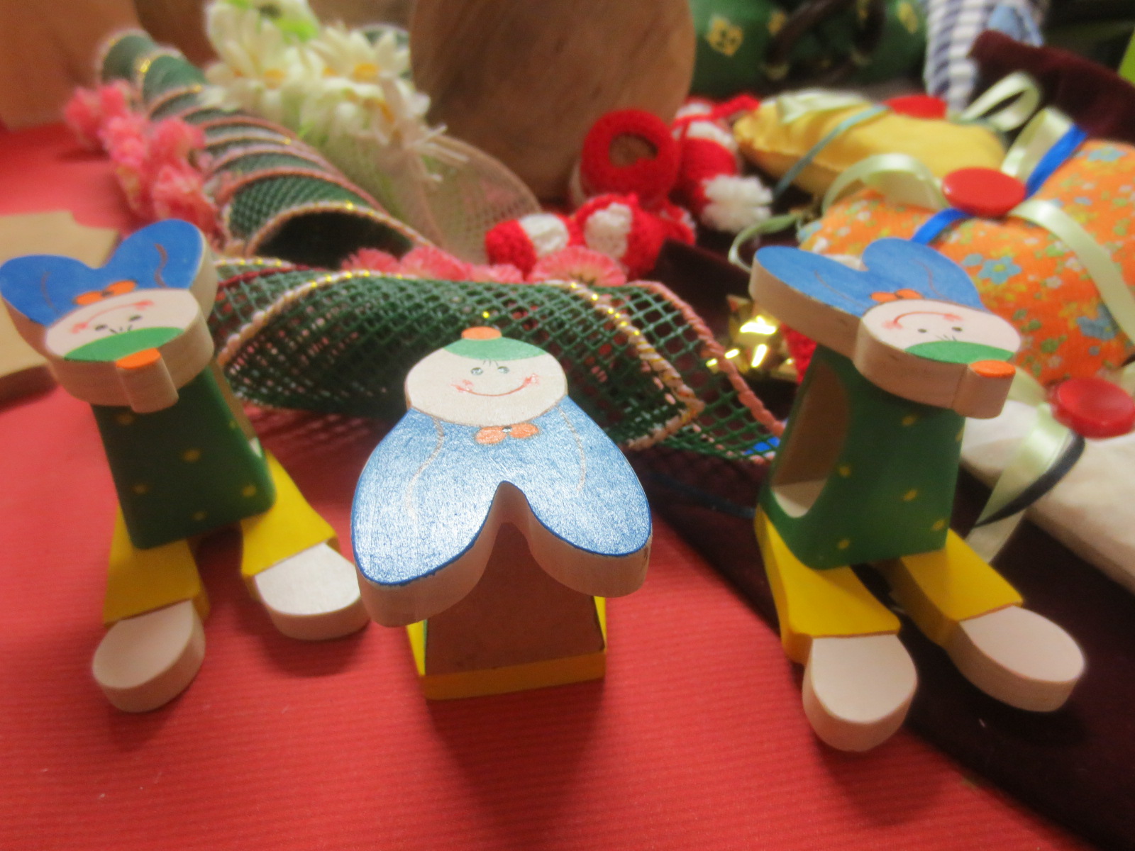 Les bénévoles sont aussi des artistes. Les bénévoles sont aussi des artistes.