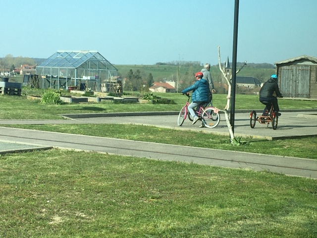 Vélo dans un espace de confinement inédit