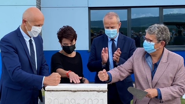 Un geste fort pour l'avenir partagé entre tous les partenaires Un geste fort pour l'avenir partagé entre tous les partenaires