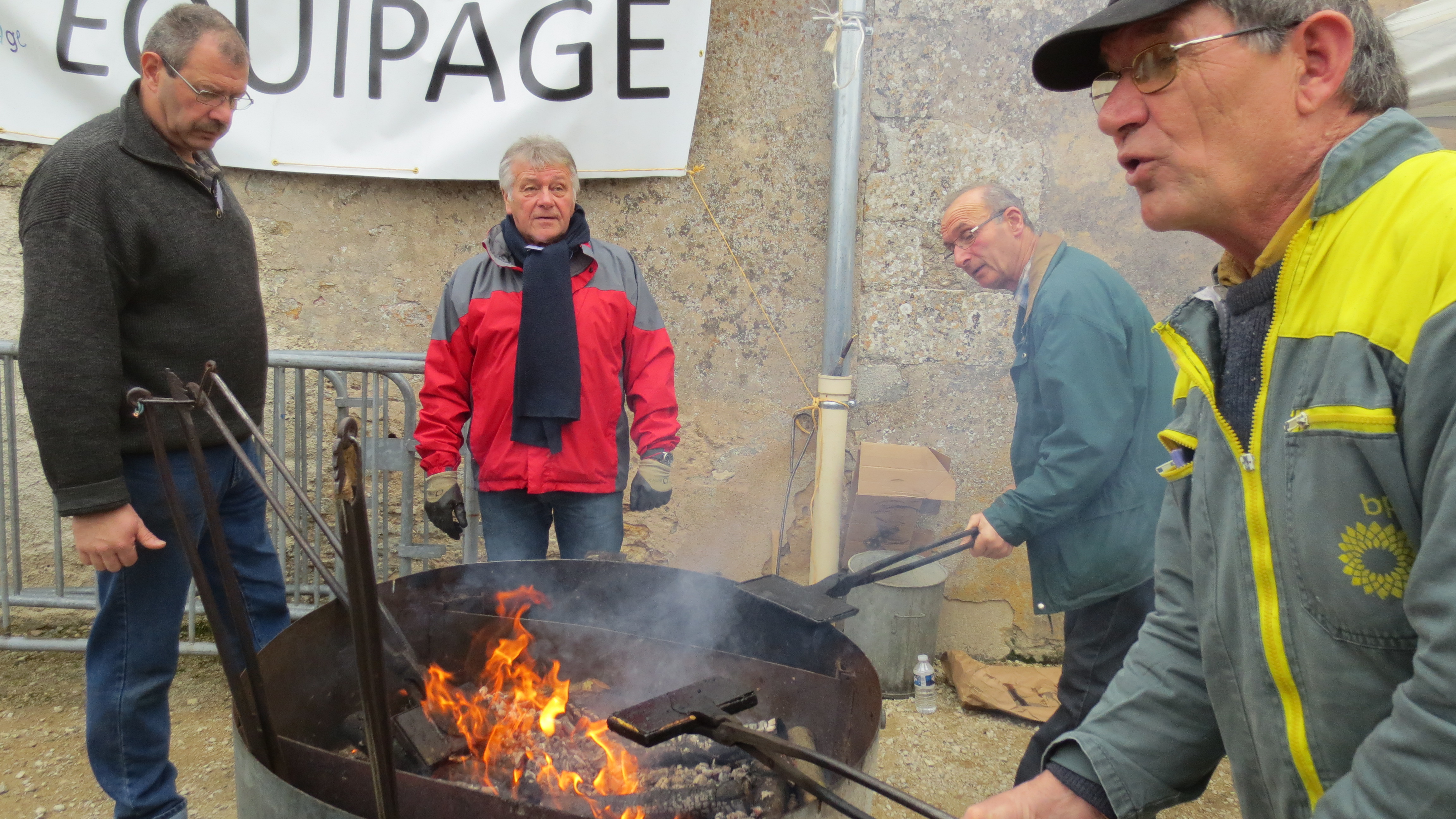 L'art du feu, et la chaleur de l'équipe!