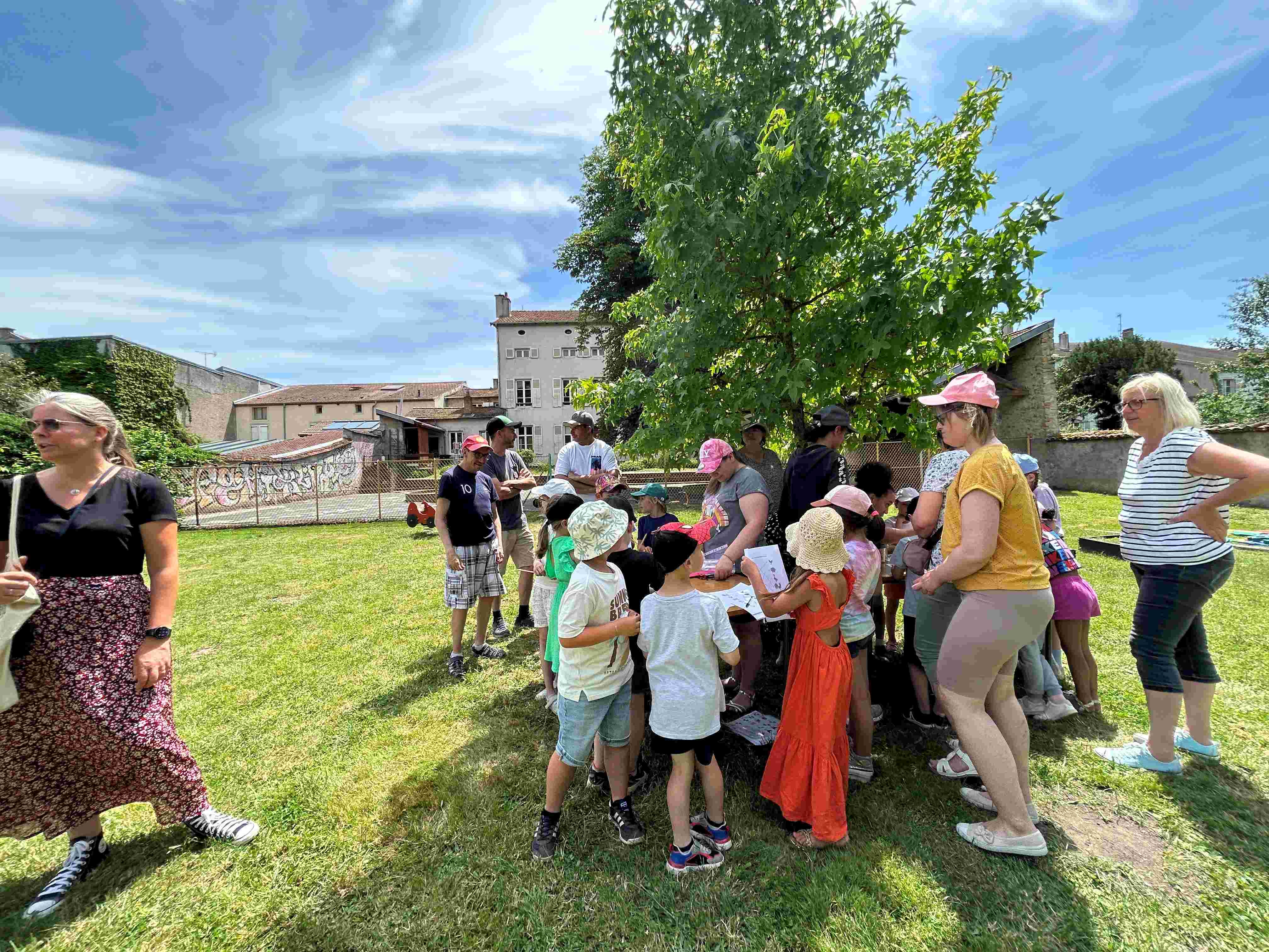 Journée à l’école de Vézelise suite au Cross Solidaire