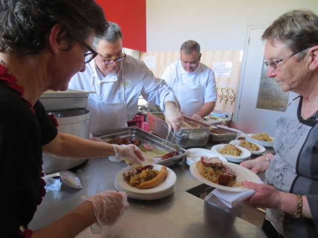 Tout le monde en cuisine pour le service