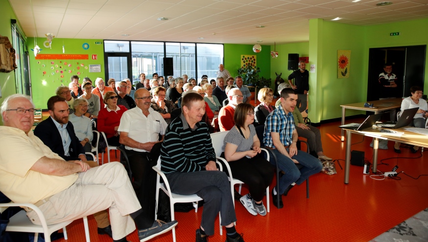 Une soixantaine de personnes étaient présentes à cette assemblée.